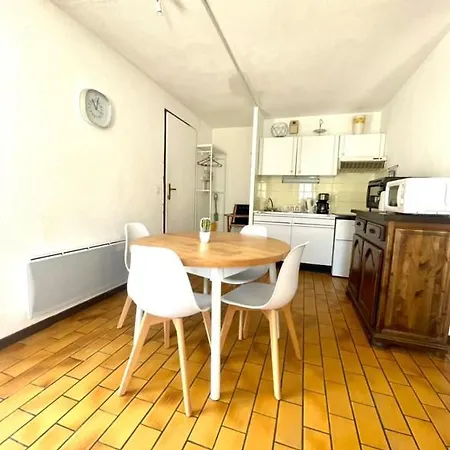Chez Annette, T2 Cosy Avec Terrasse En Bord De شقة